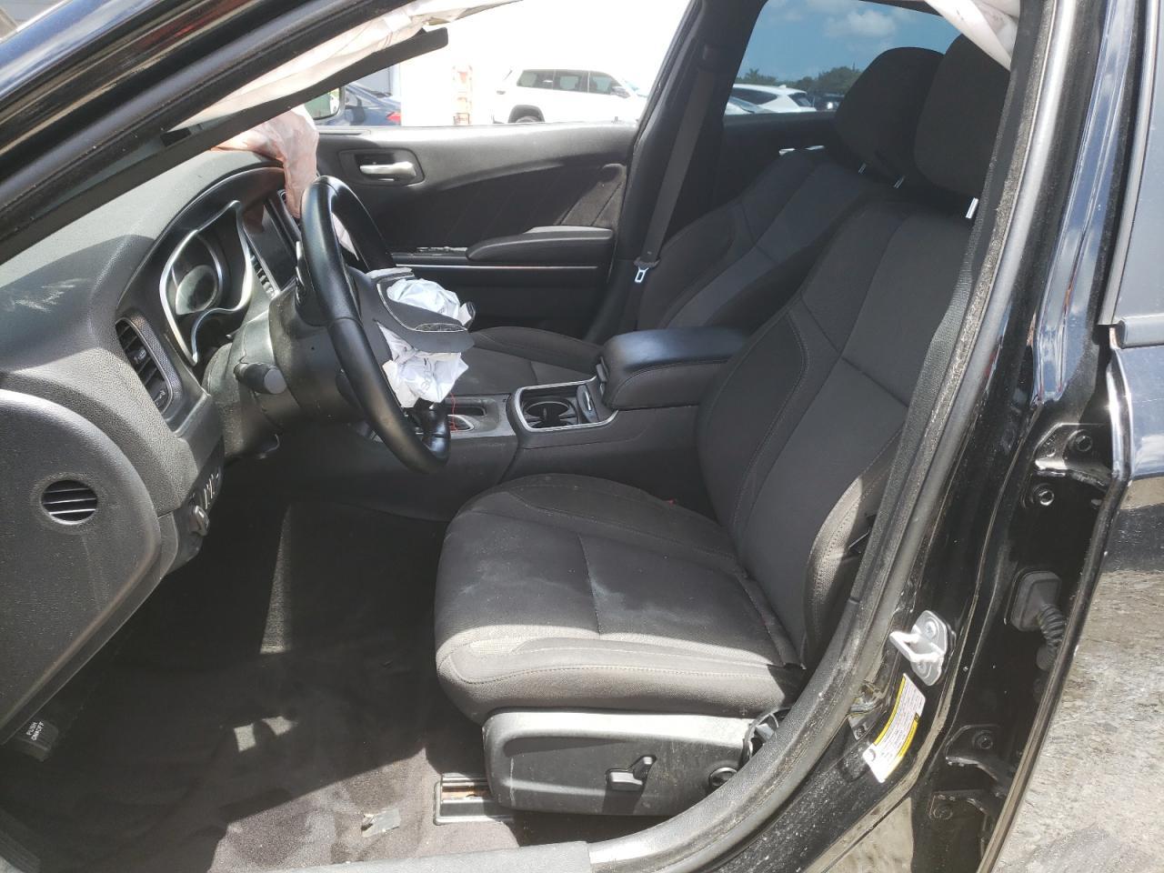 2018 Dodge Charger R/T - Image 7