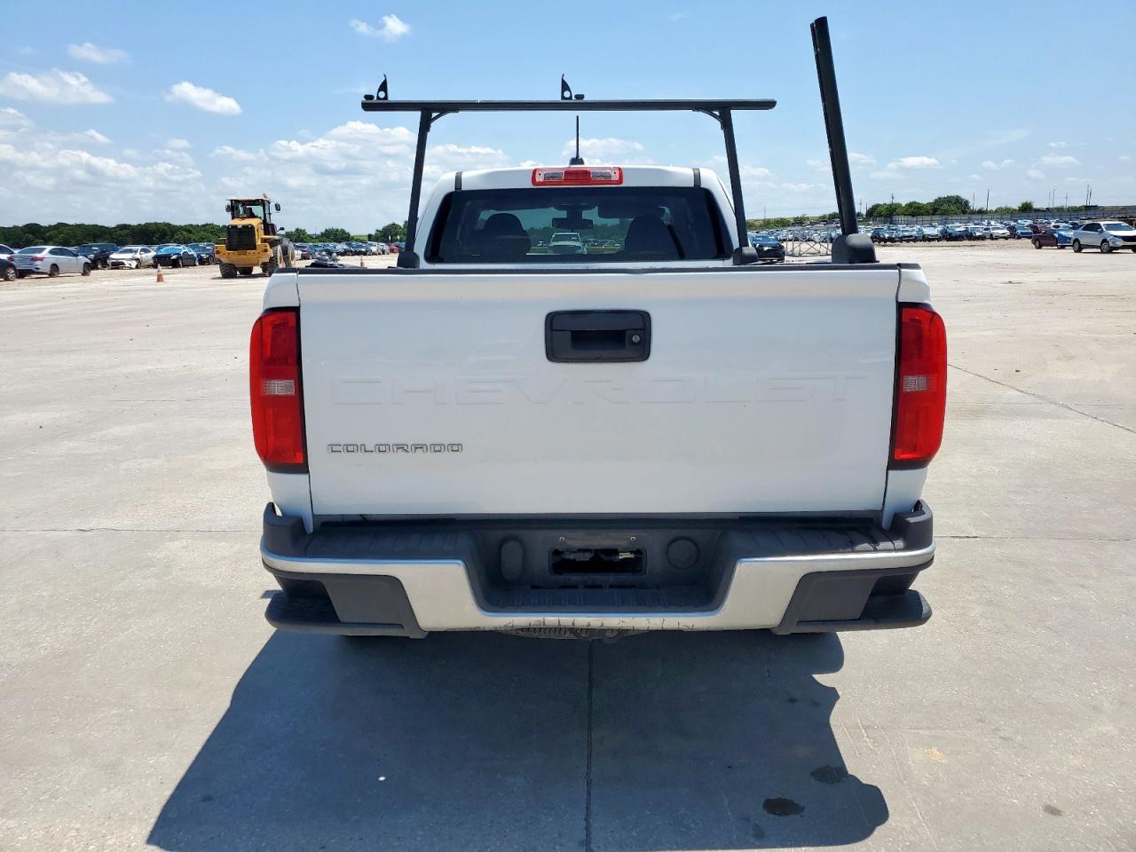 2022 Chevrolet Colorado - Image 6