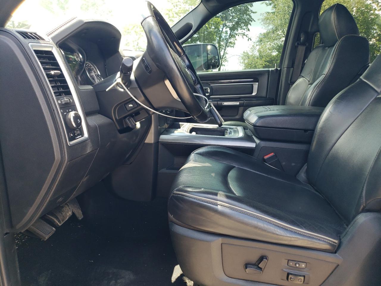 2018 Ram 3500 Longhorn - Image 7