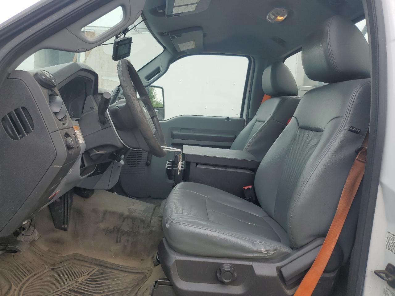 2015 Ford F450 Super Duty - Фото 7