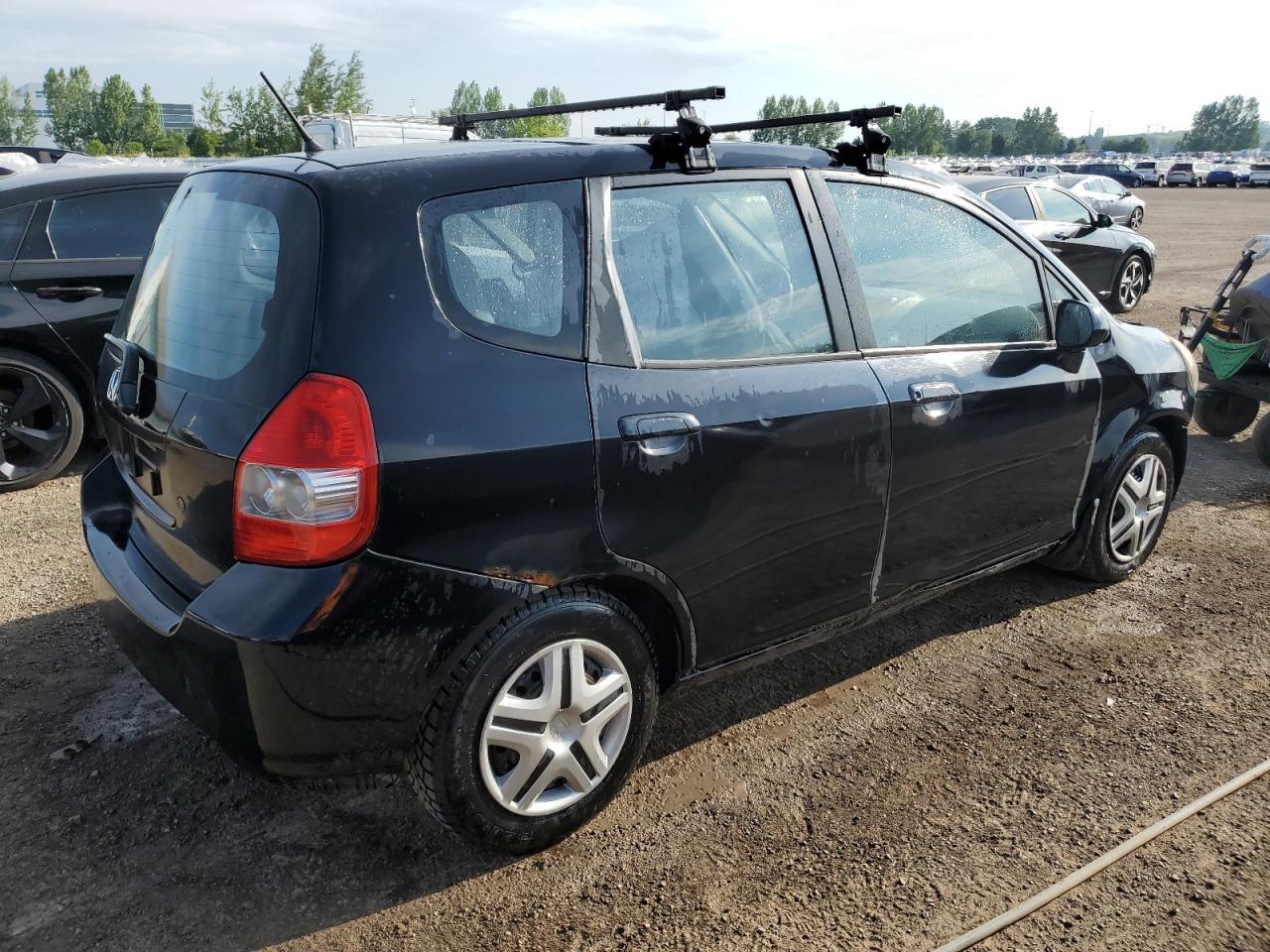 2007 Honda Fit - Image 3