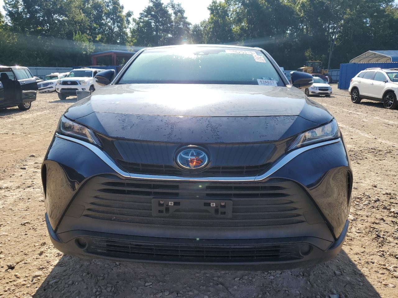 2021 Toyota Venza Le - Фото 5