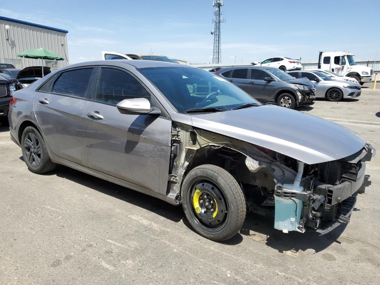 2023 Hyundai Elantra Blue - Фото 4