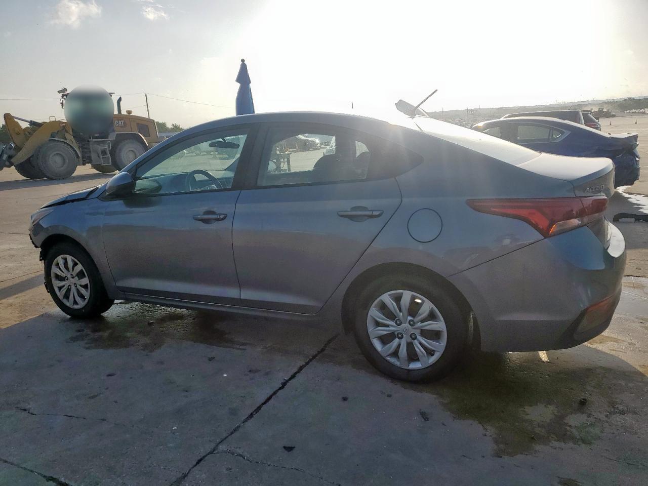 2019 Hyundai Accent Se - Фото 2