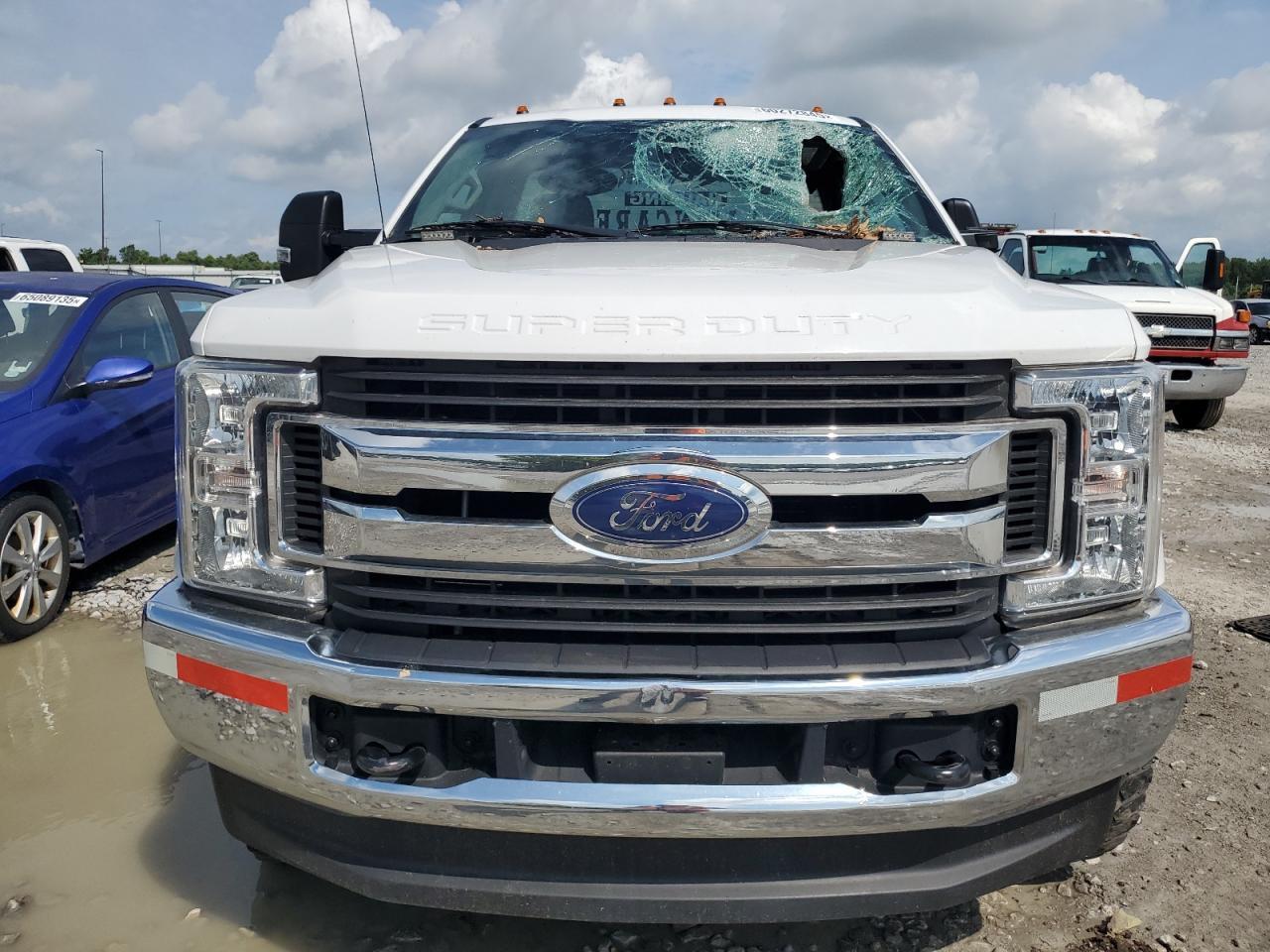 2019 Ford F250 Super Duty - Image 5