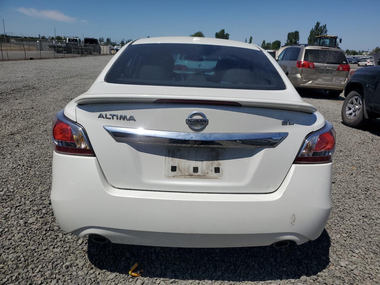 2015 Nissan Altima 2.5 - Фото 6