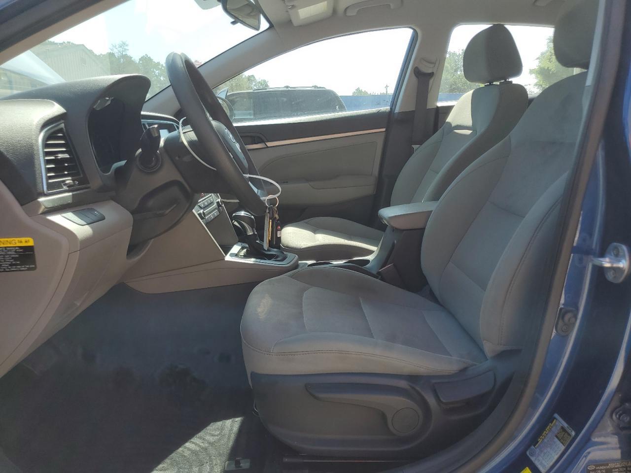 2017 Hyundai Elantra Se - Image 7