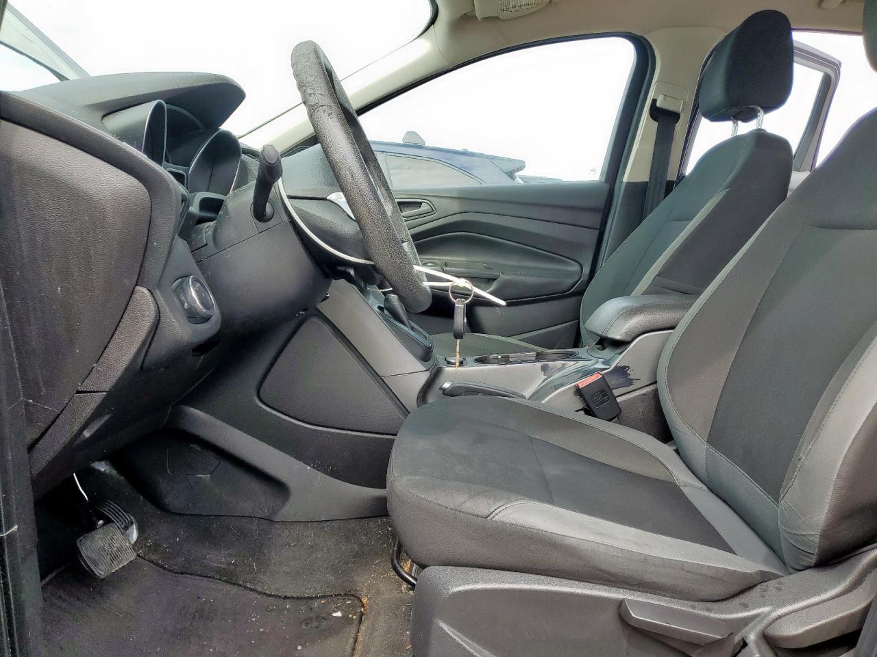 2014 Ford Escape S - Image 7