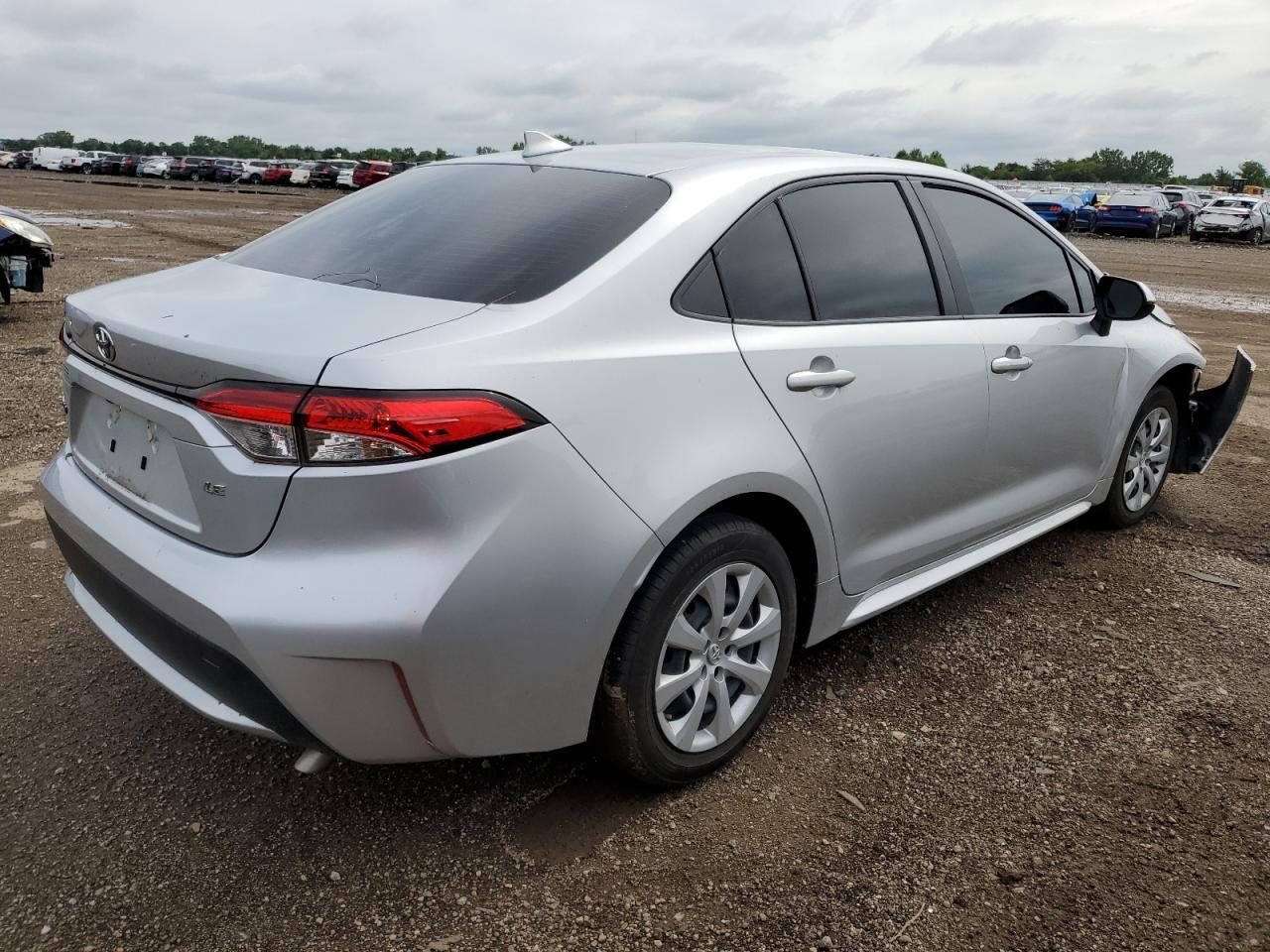 2022 Toyota Corolla Le - Image 3