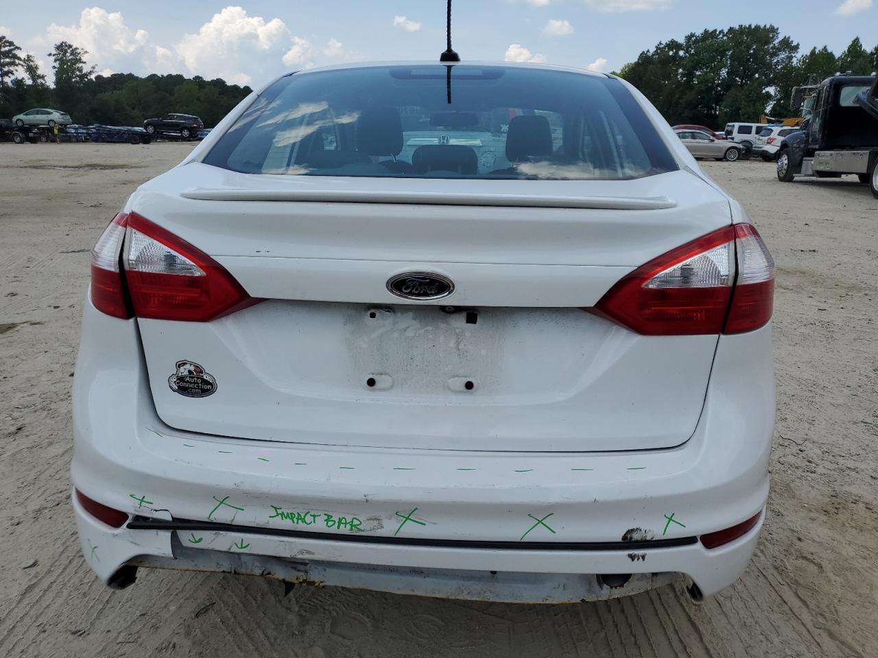2018 Ford Fiesta Se - Фото 6