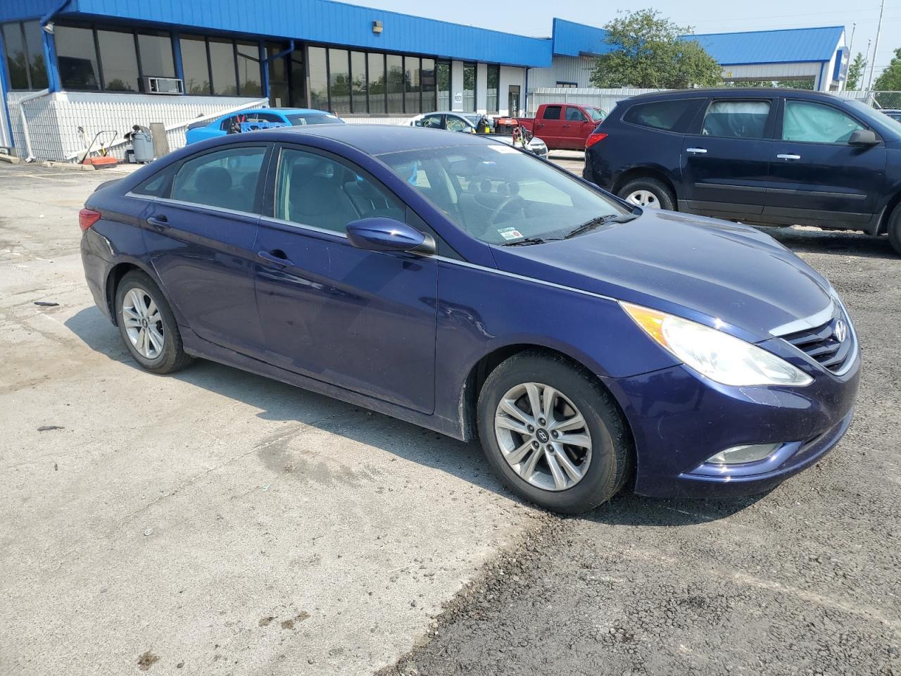 2013 Hyundai Sonata Gls - Image 4
