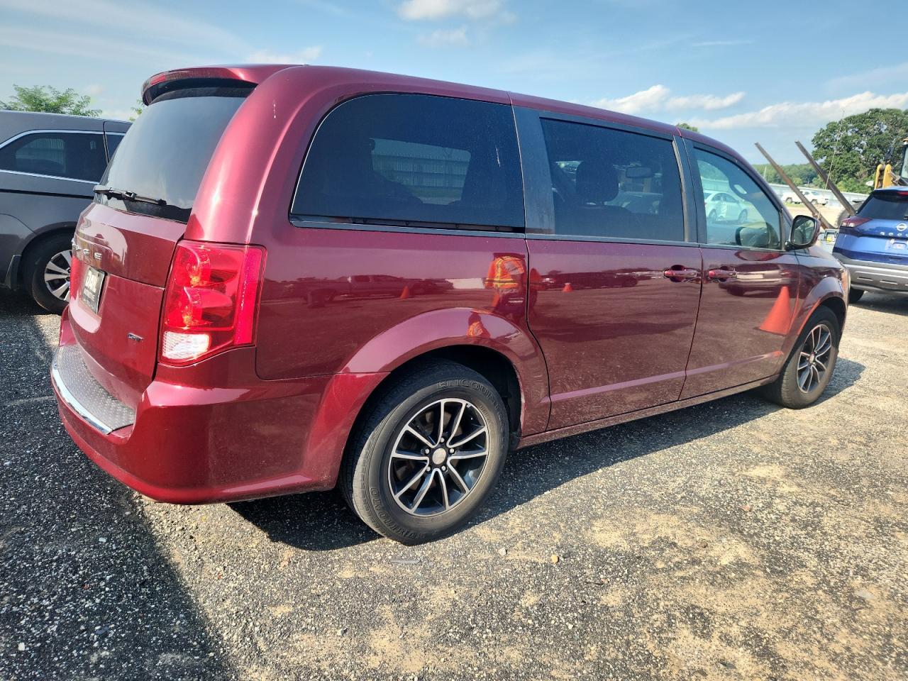 2019 Dodge Grand Caravan Gt - Фото 3