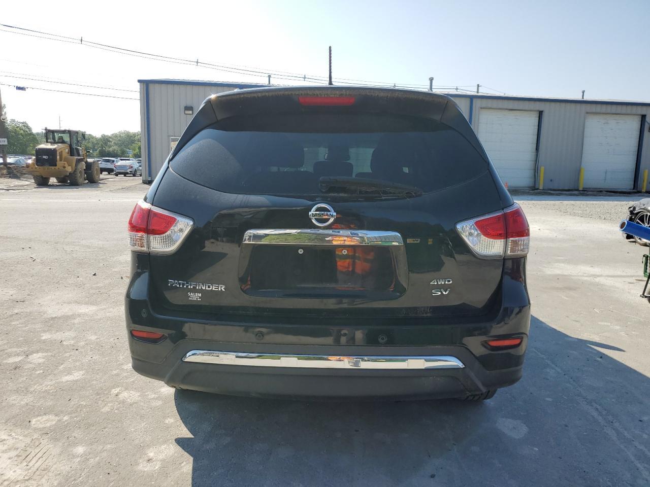 2015 Nissan Pathfinder S - Фото 6