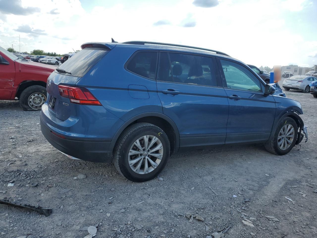 2020 Volkswagen Tiguan S - Image 3