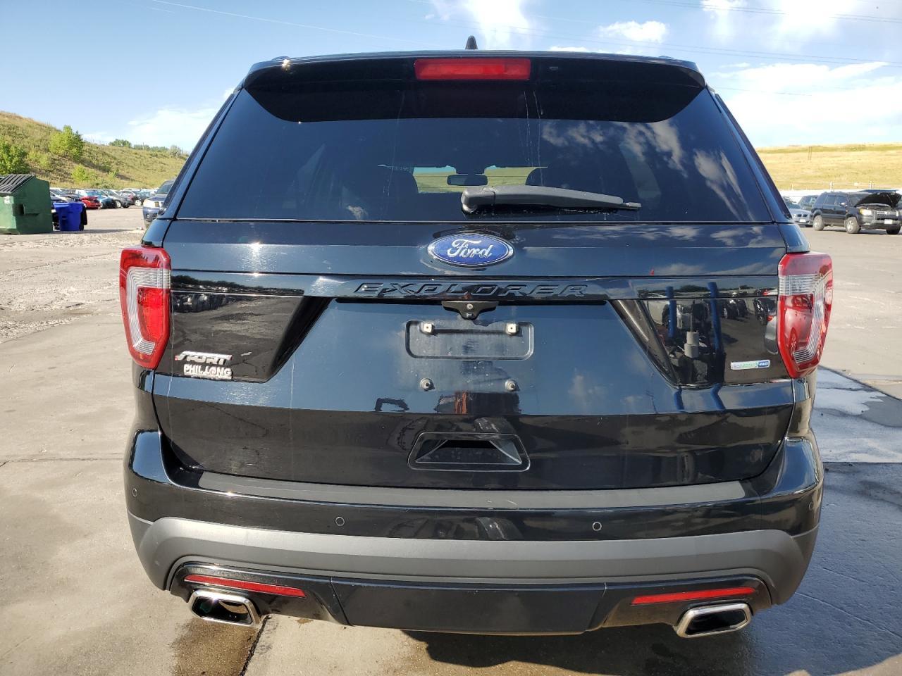 2017 Ford Explorer Sport - Image 6