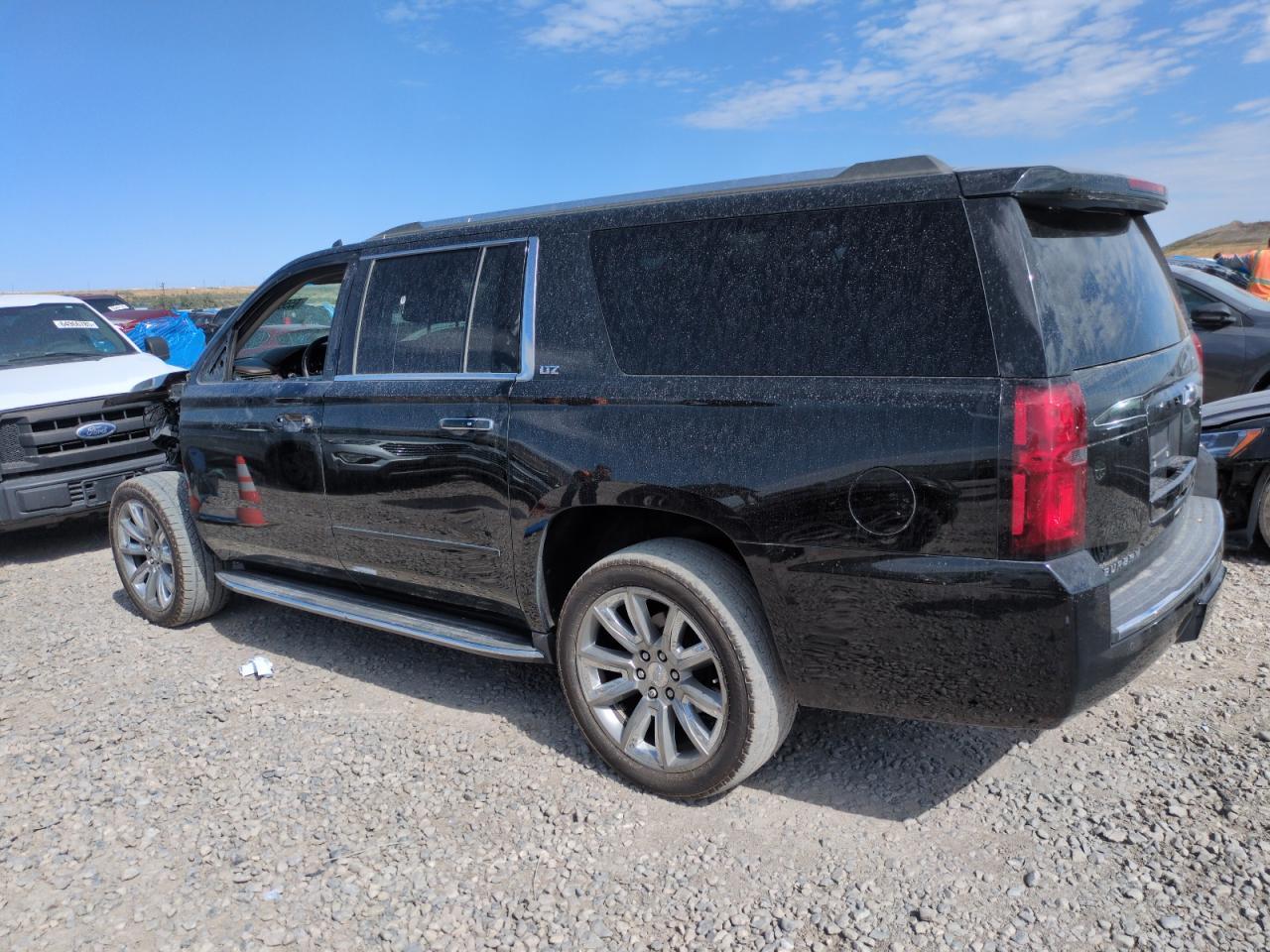 2016 Chevrolet Suburban K1500 Ltz - Image 2
