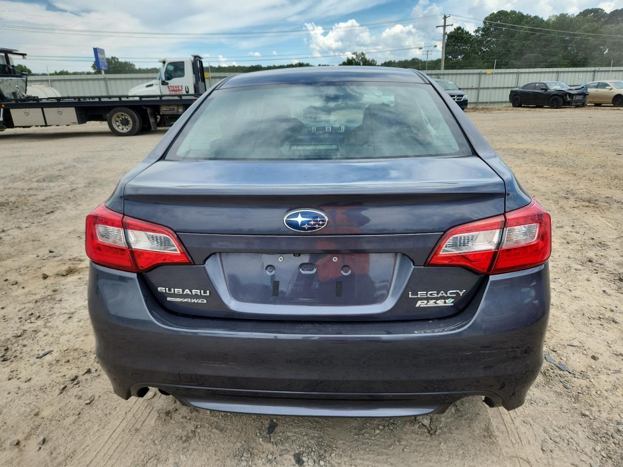 2015 Subaru Legacy 2.5I - Фото 6