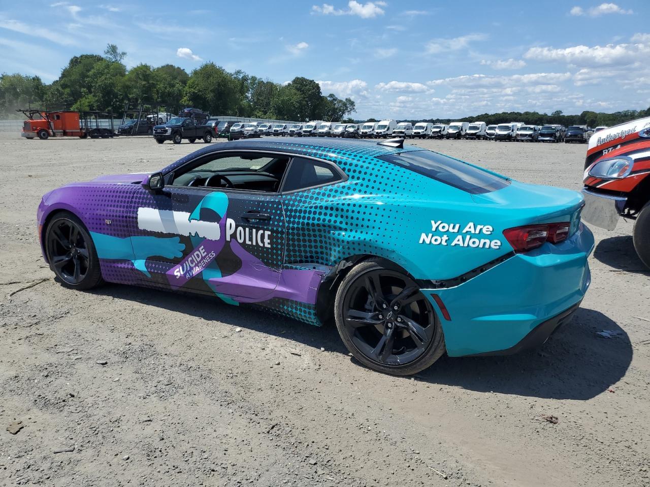 2022 Chevrolet Camaro Ls - Фото 2