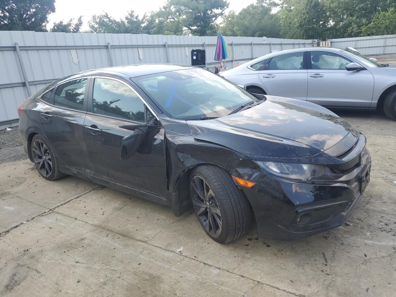 2021 Honda Civic Sport - Фото 4