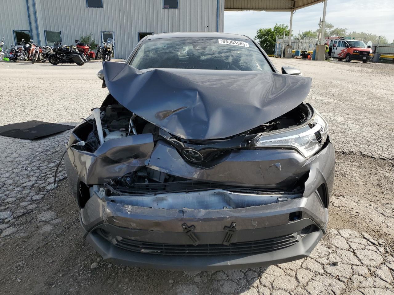 2019 Toyota C-Hr Xle - Фото 5