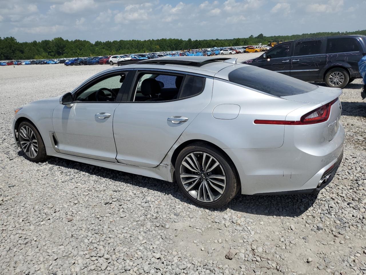 2018 Kia Stinger Premium - Фото 2