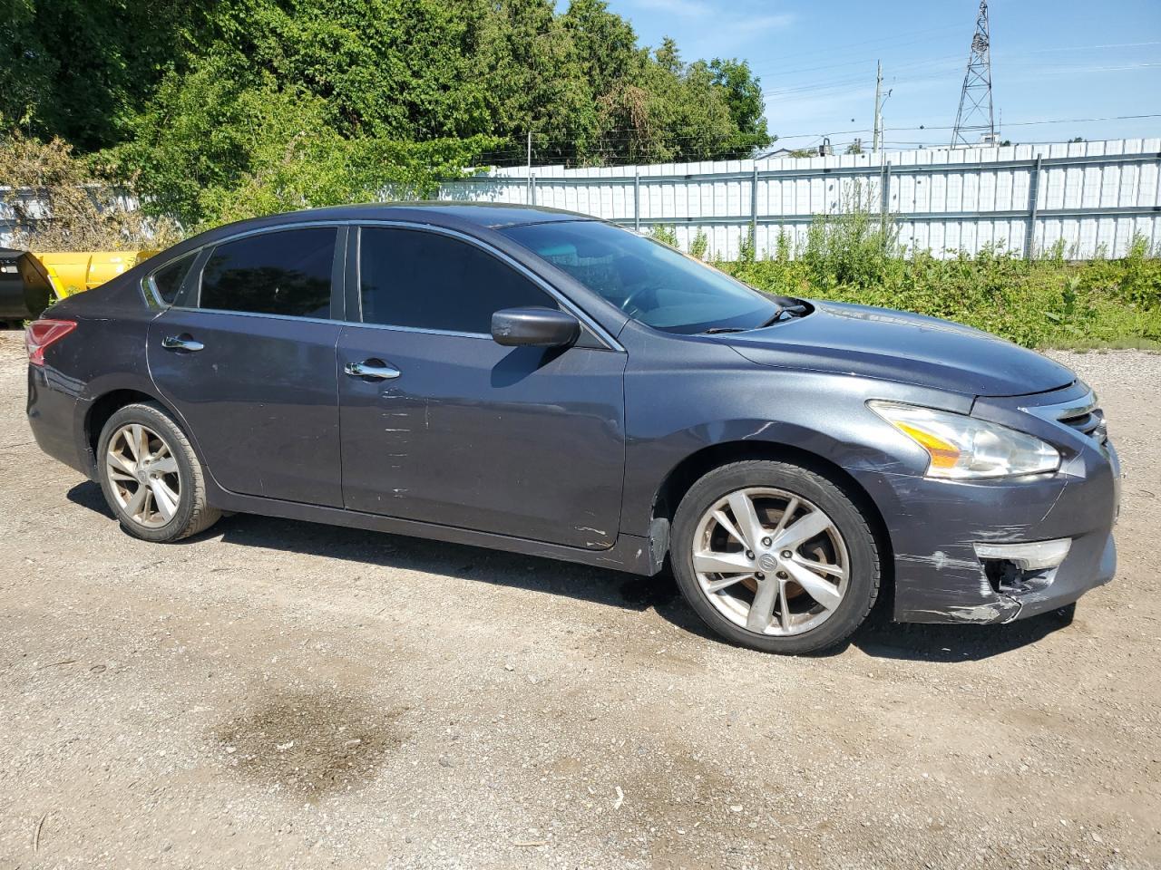 2013 Nissan Altima 2.5 - Image 4