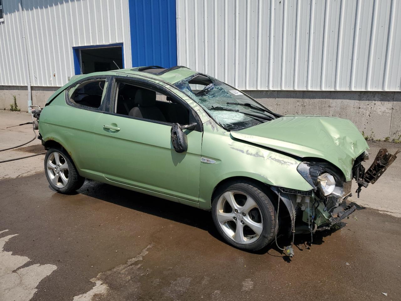 2011 Hyundai Accent Se - Фото 4