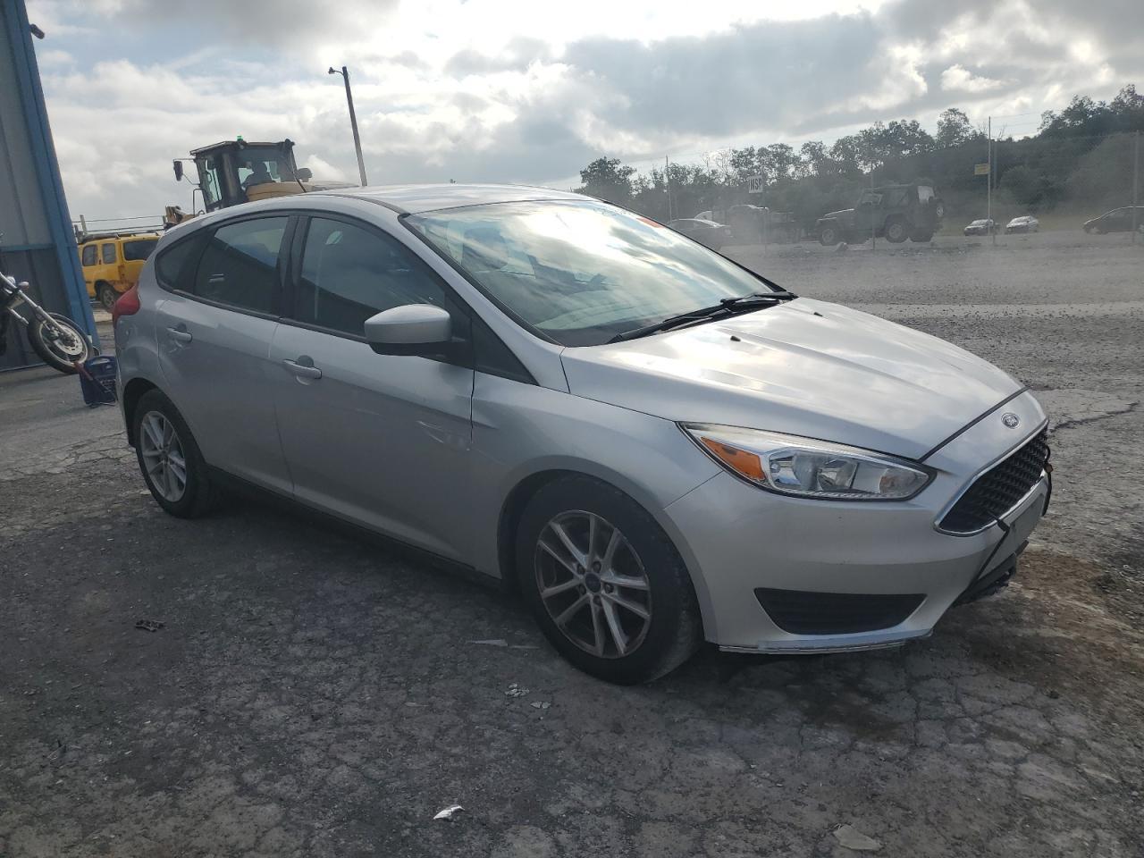 2018 Ford Focus Se - Image 4