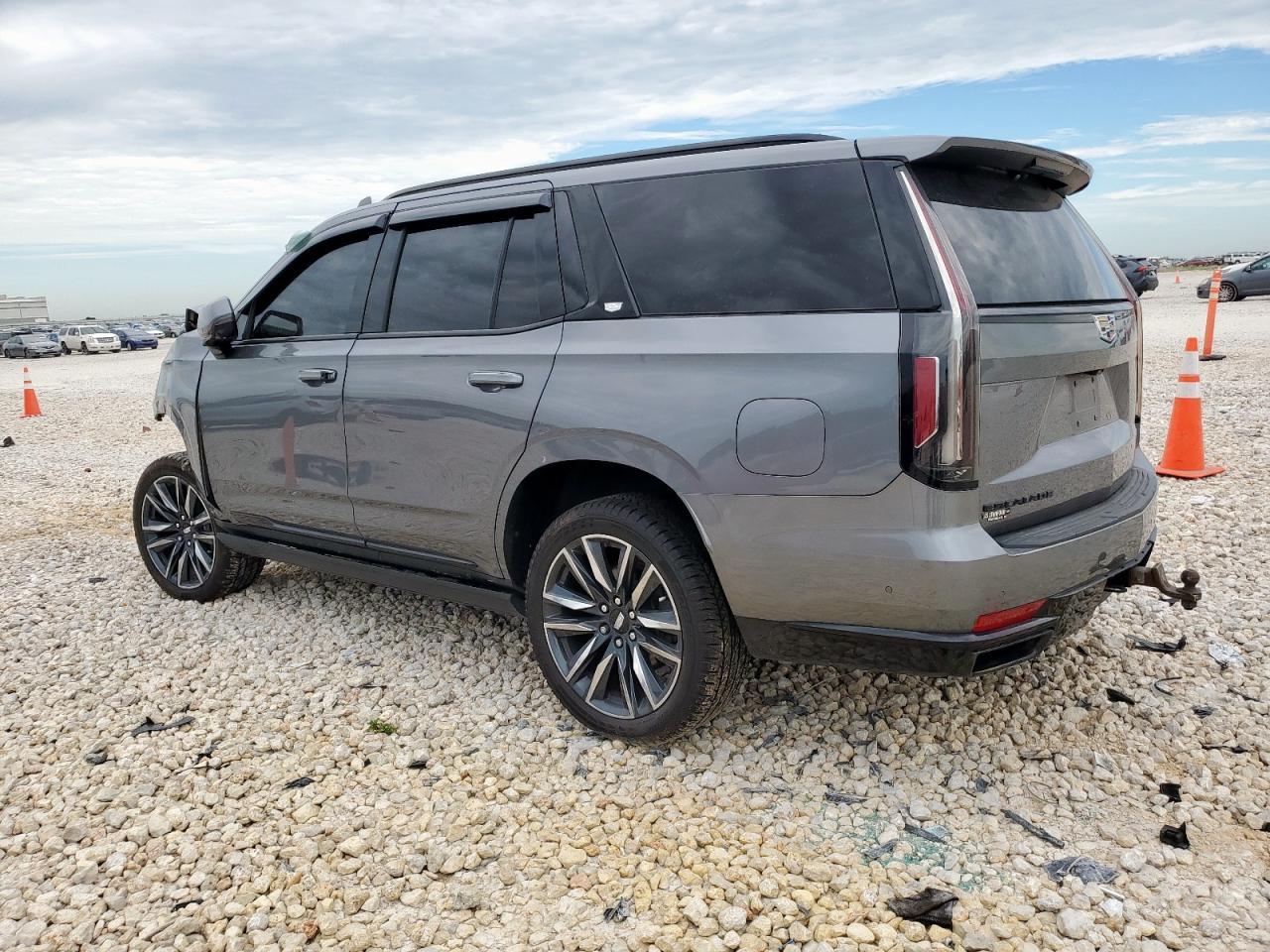 2022 Cadillac Escalade Sport Platinum - Фото 2