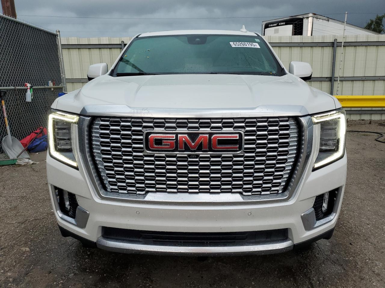 2024 GMC Yukon Denali - Фото 5
