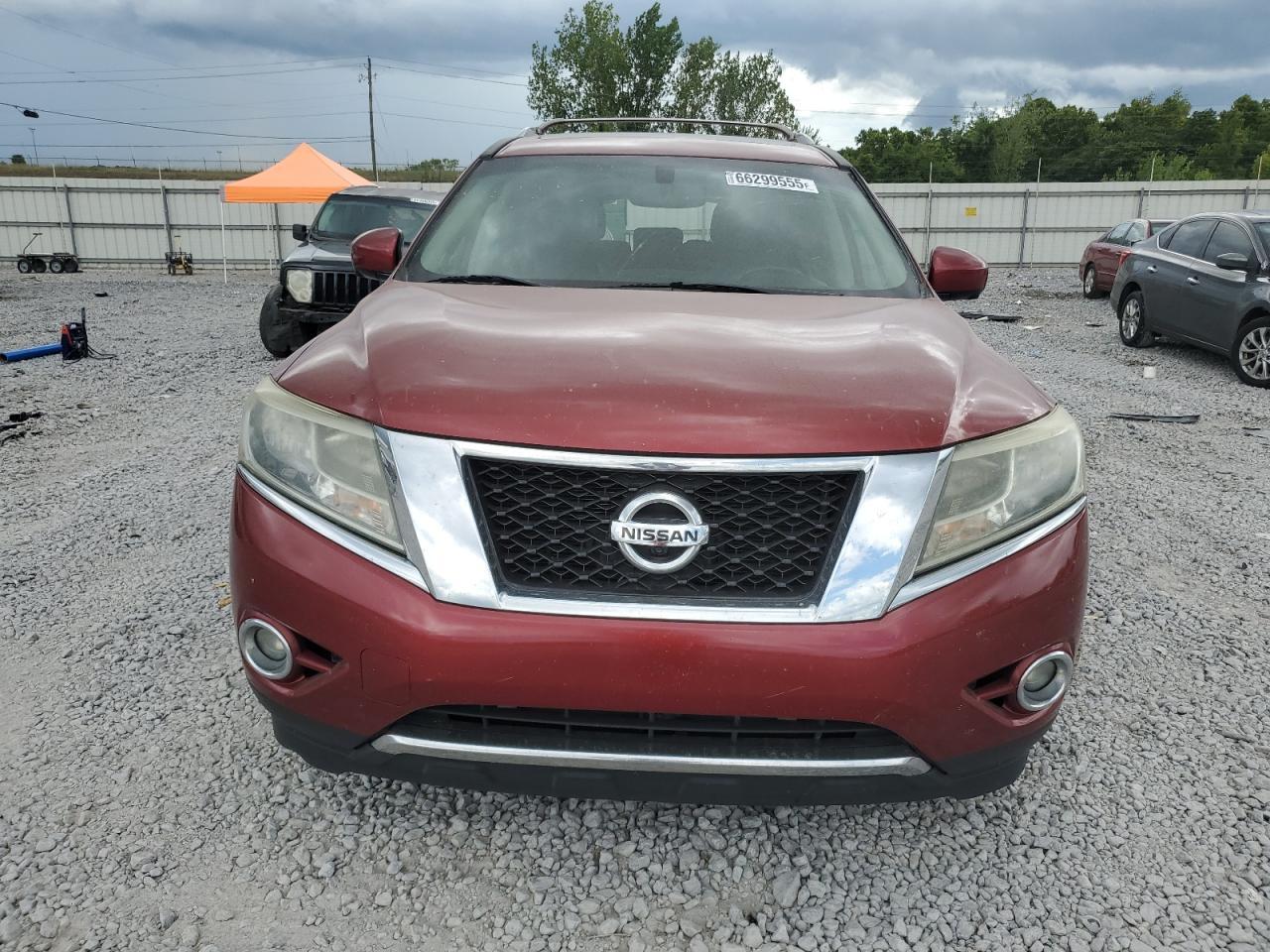 2016 Nissan Pathfinder S - Image 5
