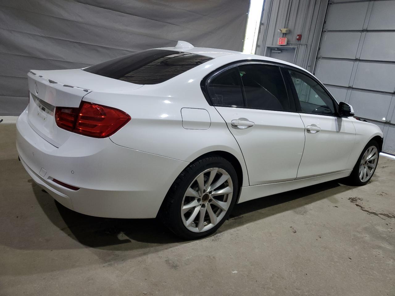 2015 BMW 320 I xDrive - Image 3
