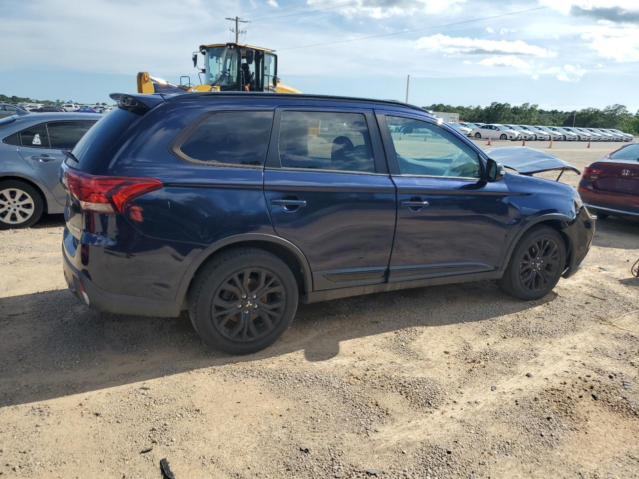 2018 Mitsubishi Outlander Se - Фото 3