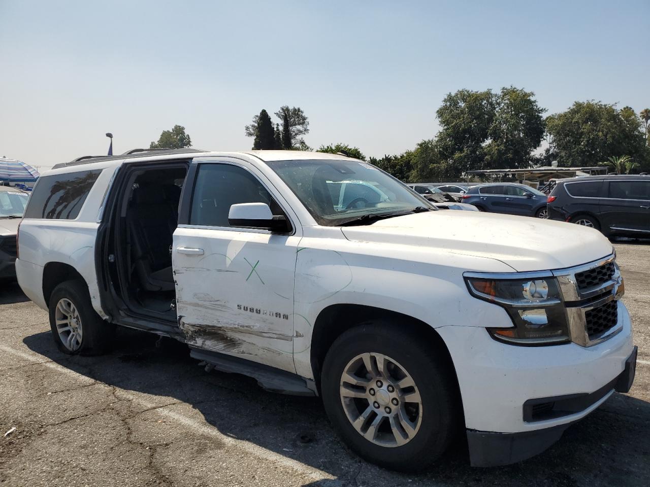 2015 Chevrolet Suburban C1500 Lt - Фото 4