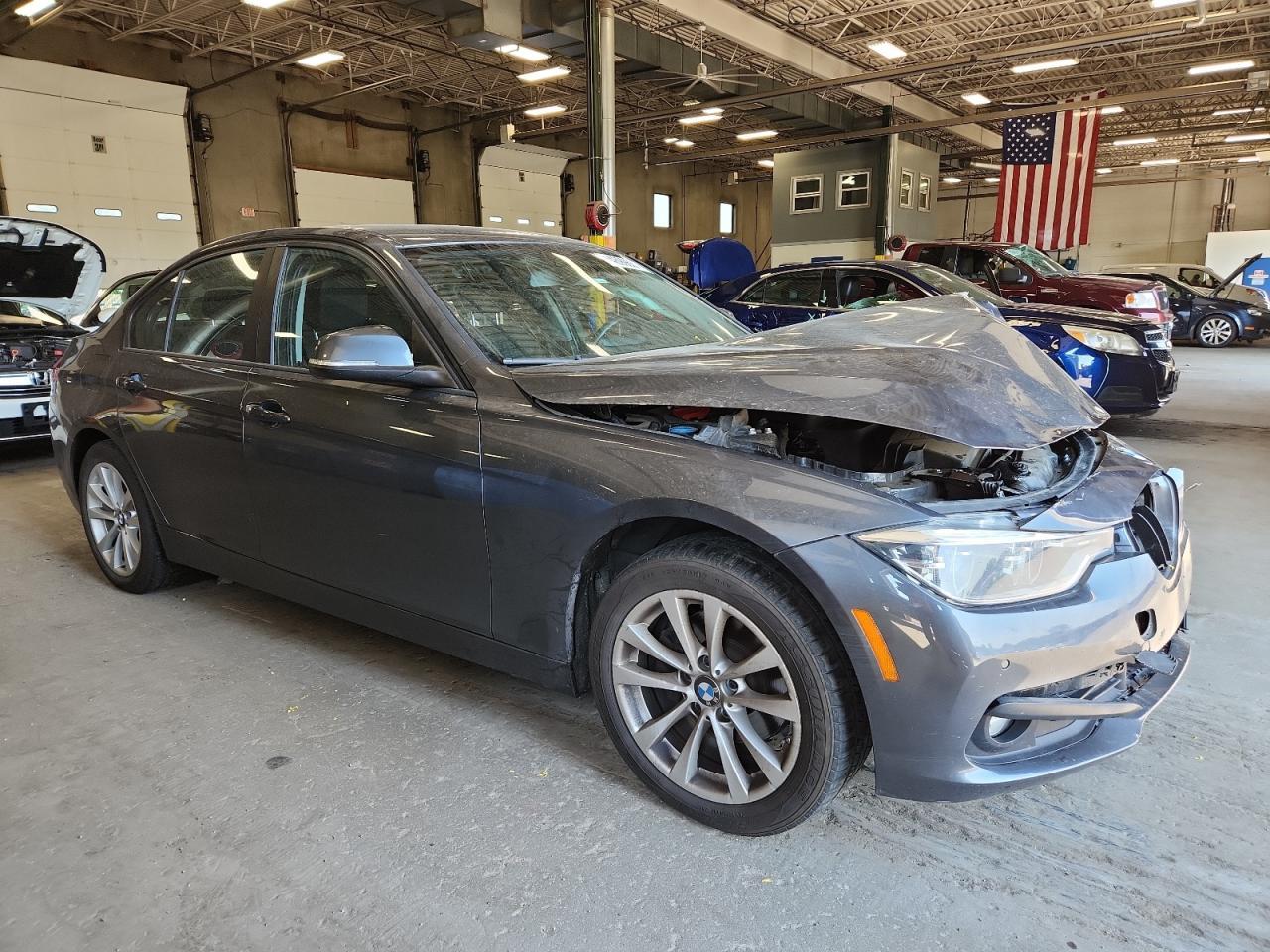 2018 BMW 320 I - Фото 4