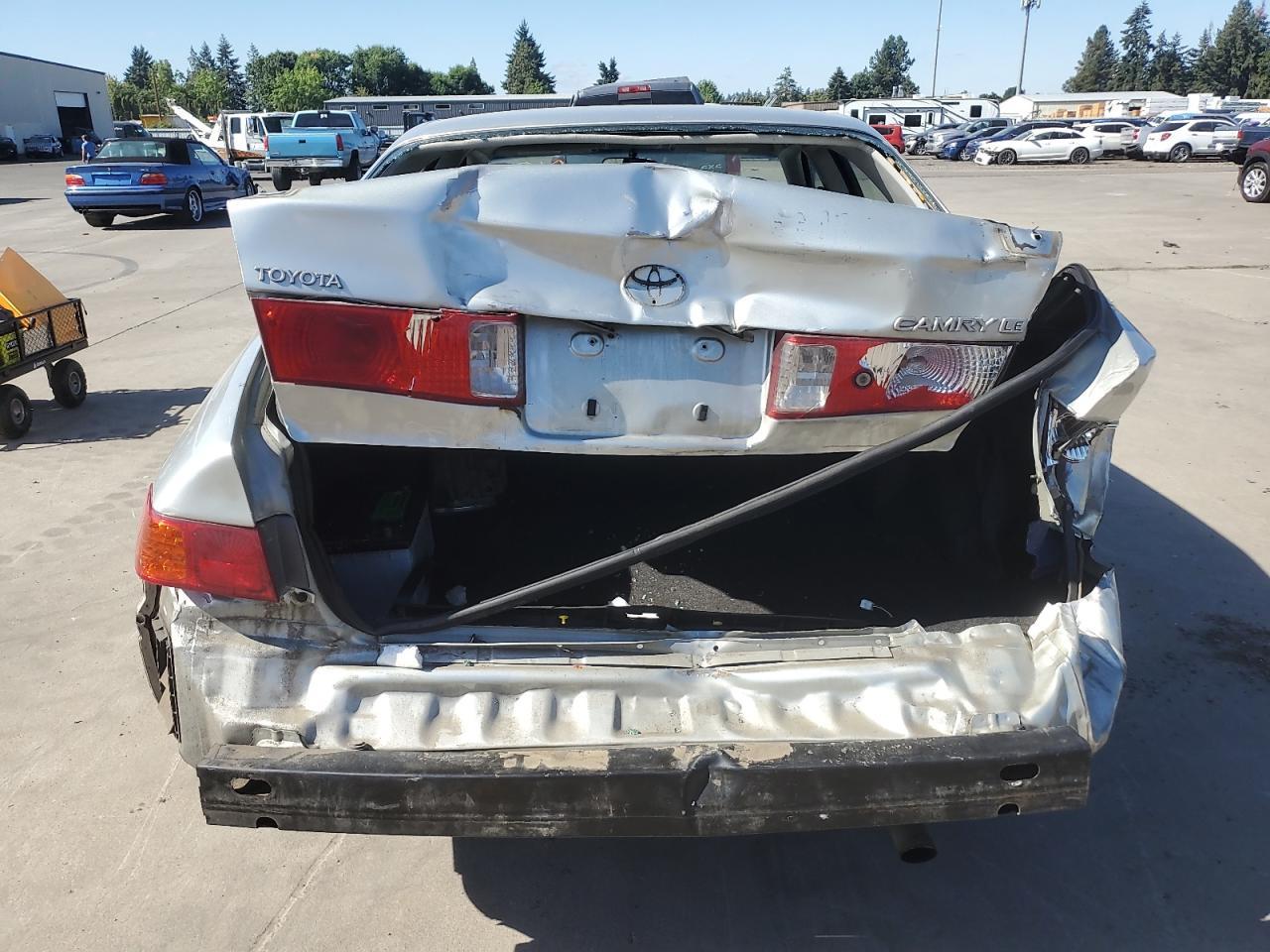 2000 Toyota Camry Ce - Фото 6