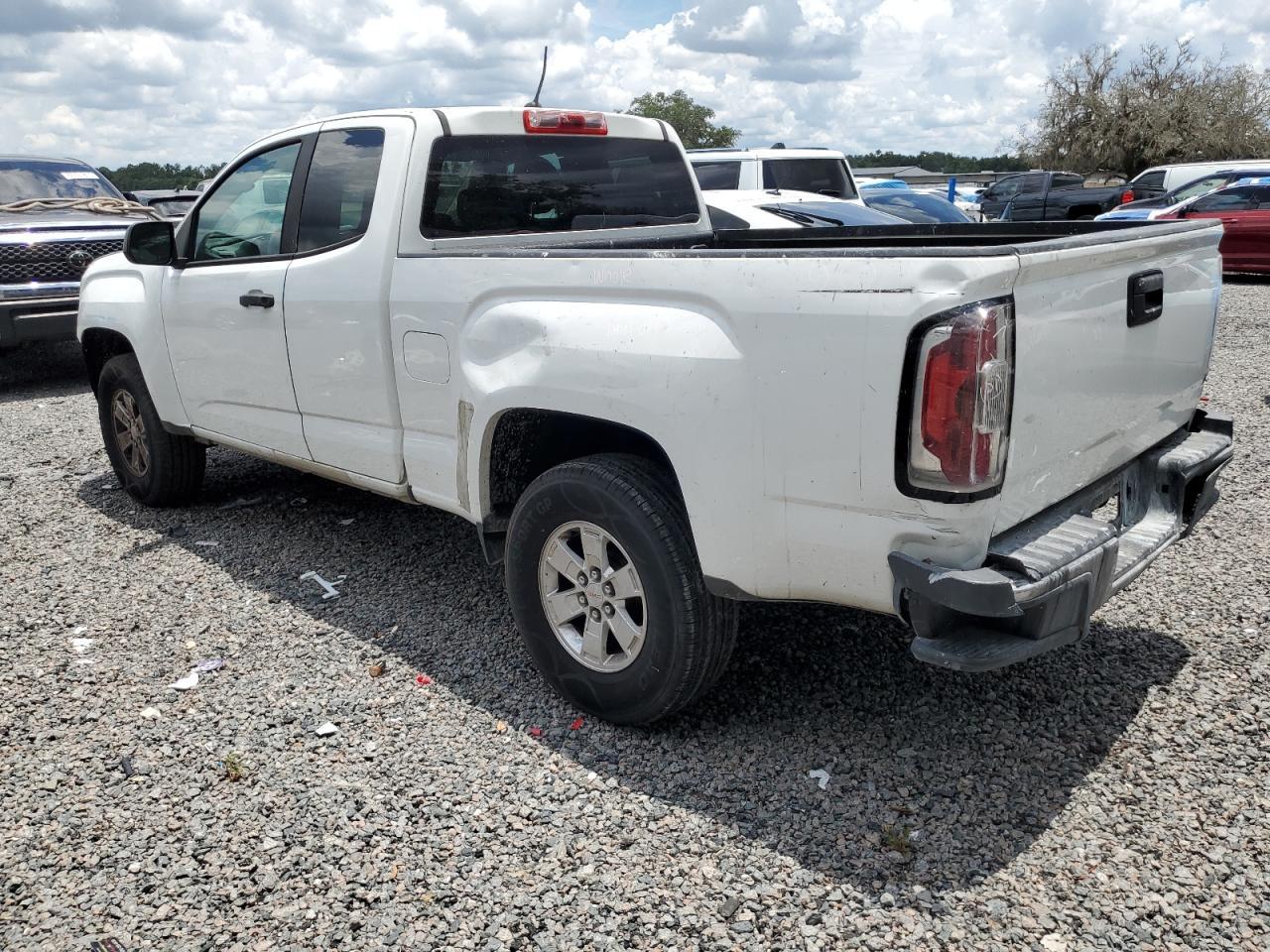 2017 GMC Canyon - Фото 2