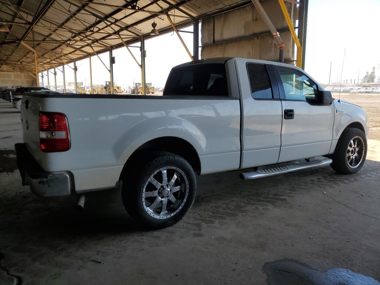 2006 Ford F150 - Image 3