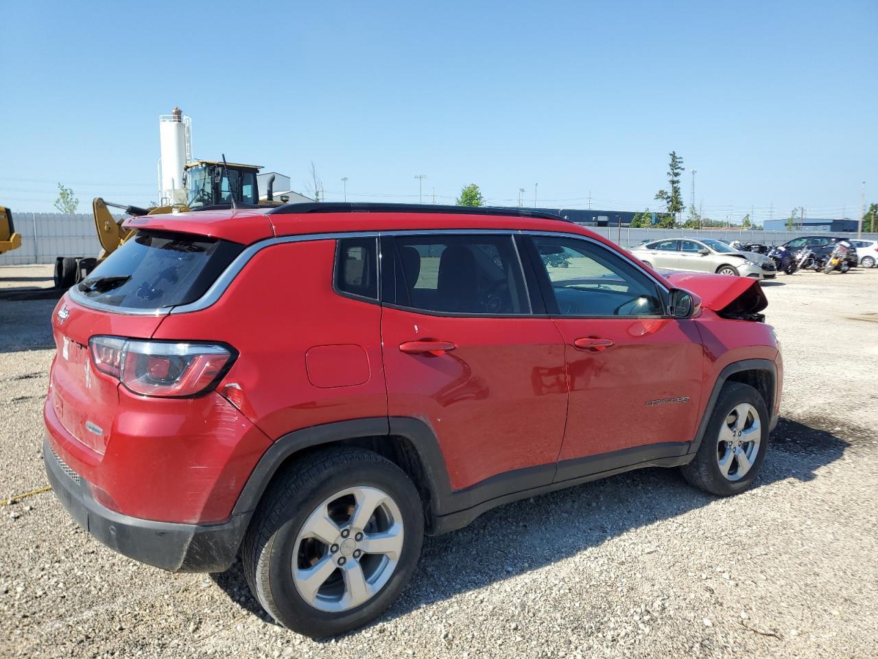 2018 Jeep Compass Latitude - Image 3