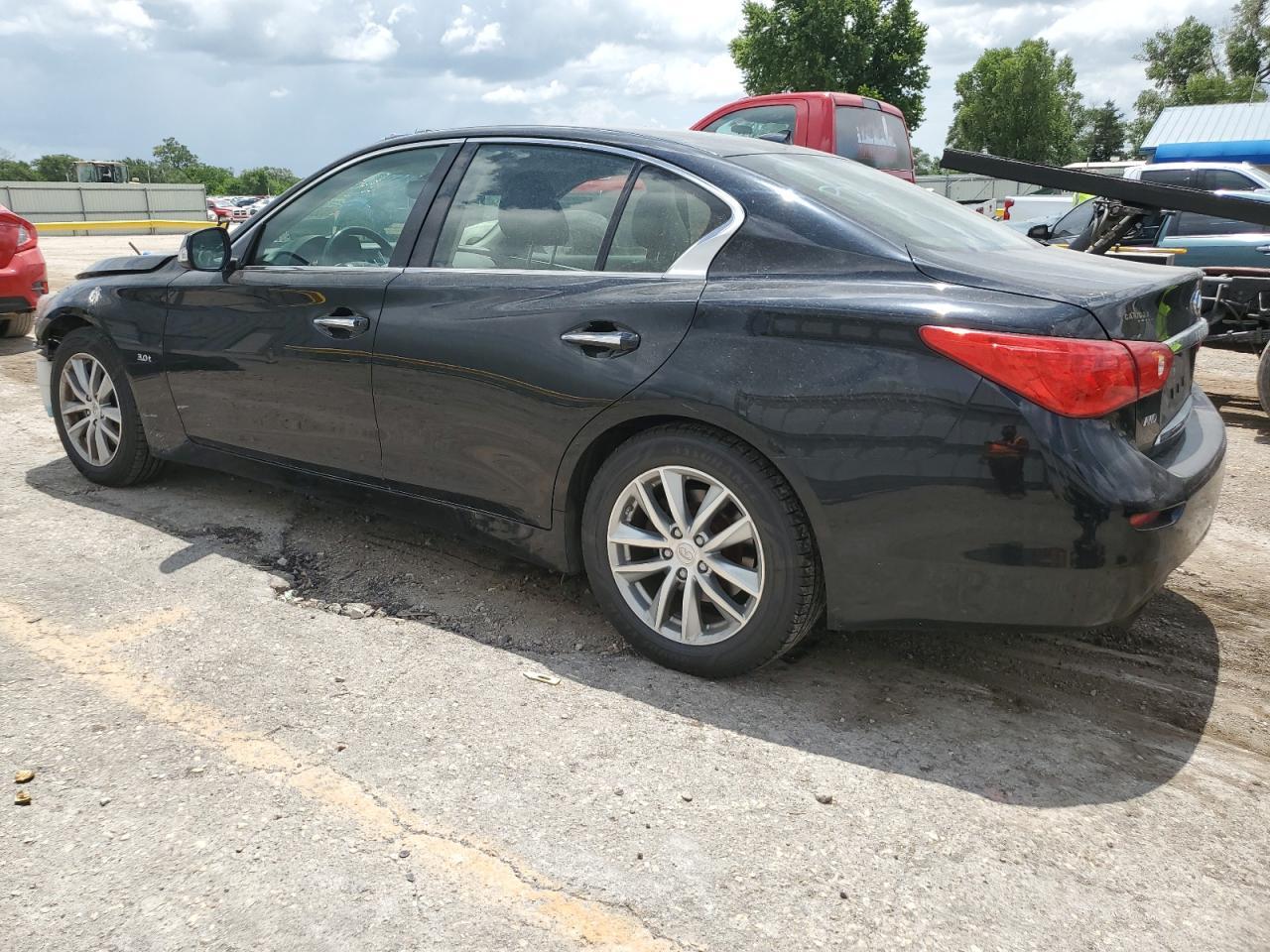 2016 Infiniti Q50 Premium - Фото 2