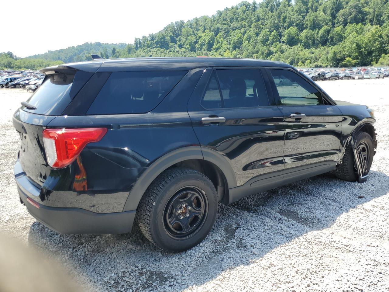 2021 Ford Explorer Police Interceptor - Image 3