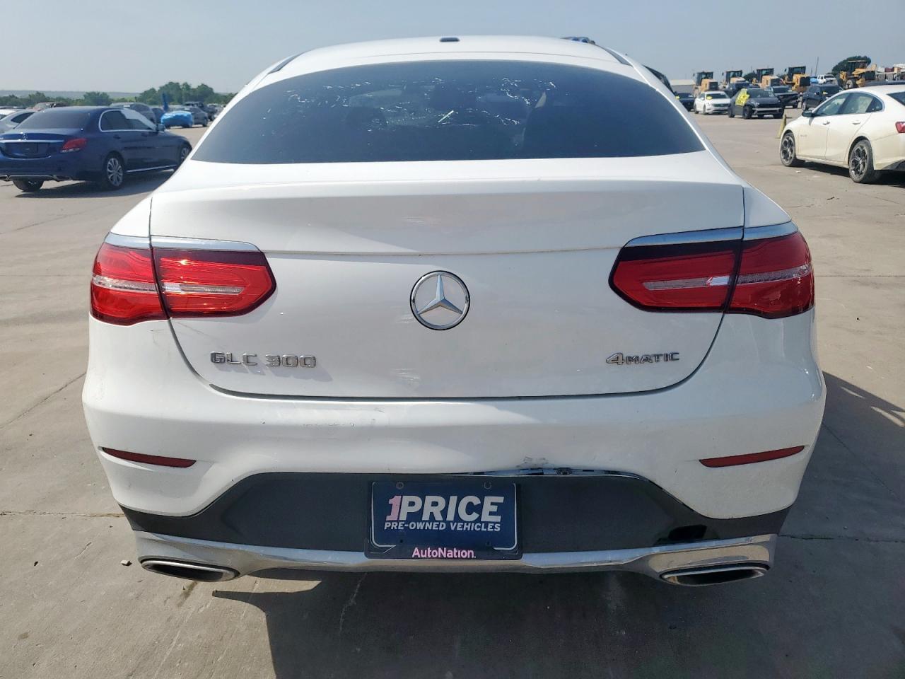 2017 Mercedes-Benz Glc Coupe 300 4Matic - Фото 6