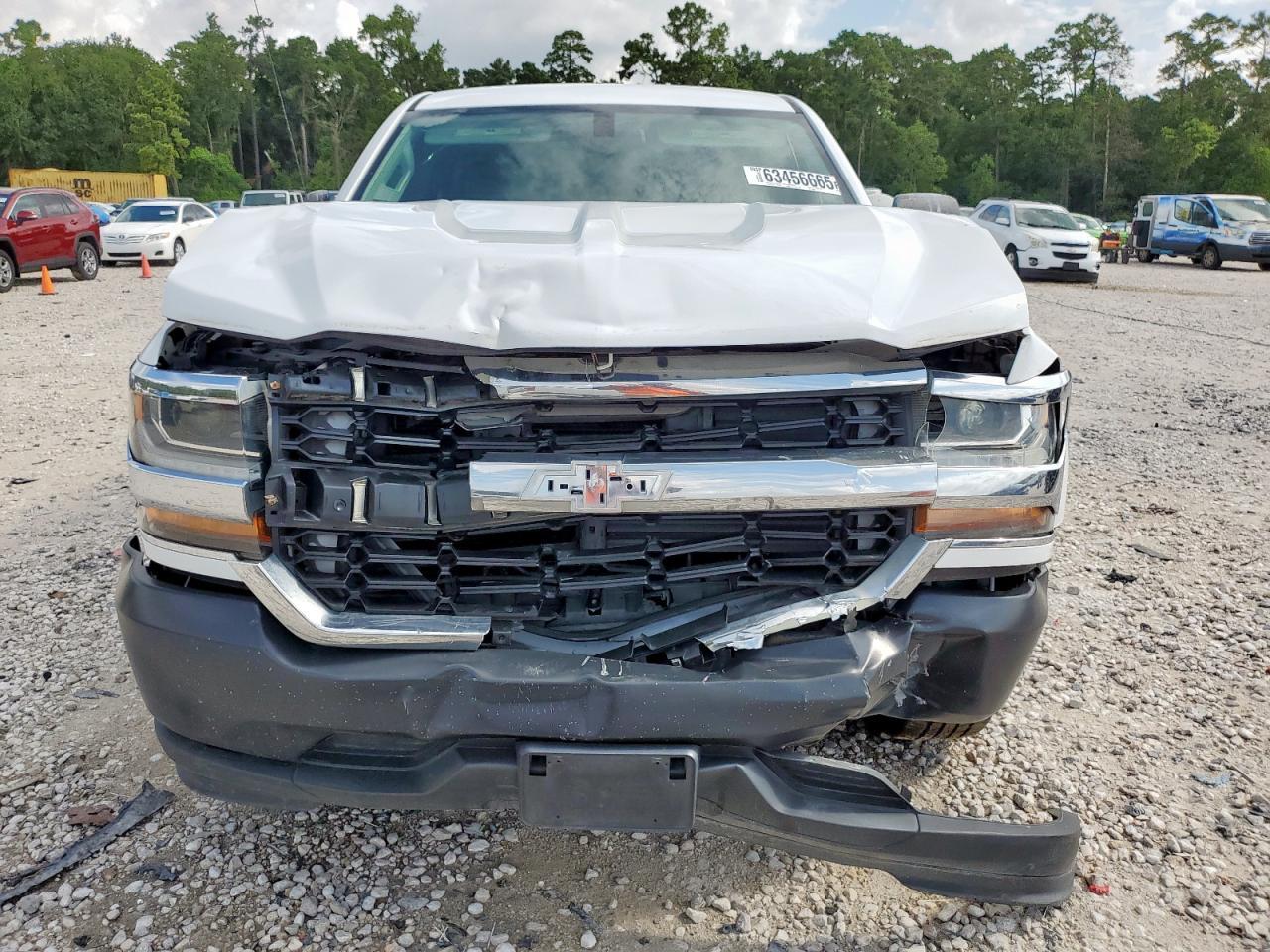 2017 Chevrolet Silverado C1500 - Image 5