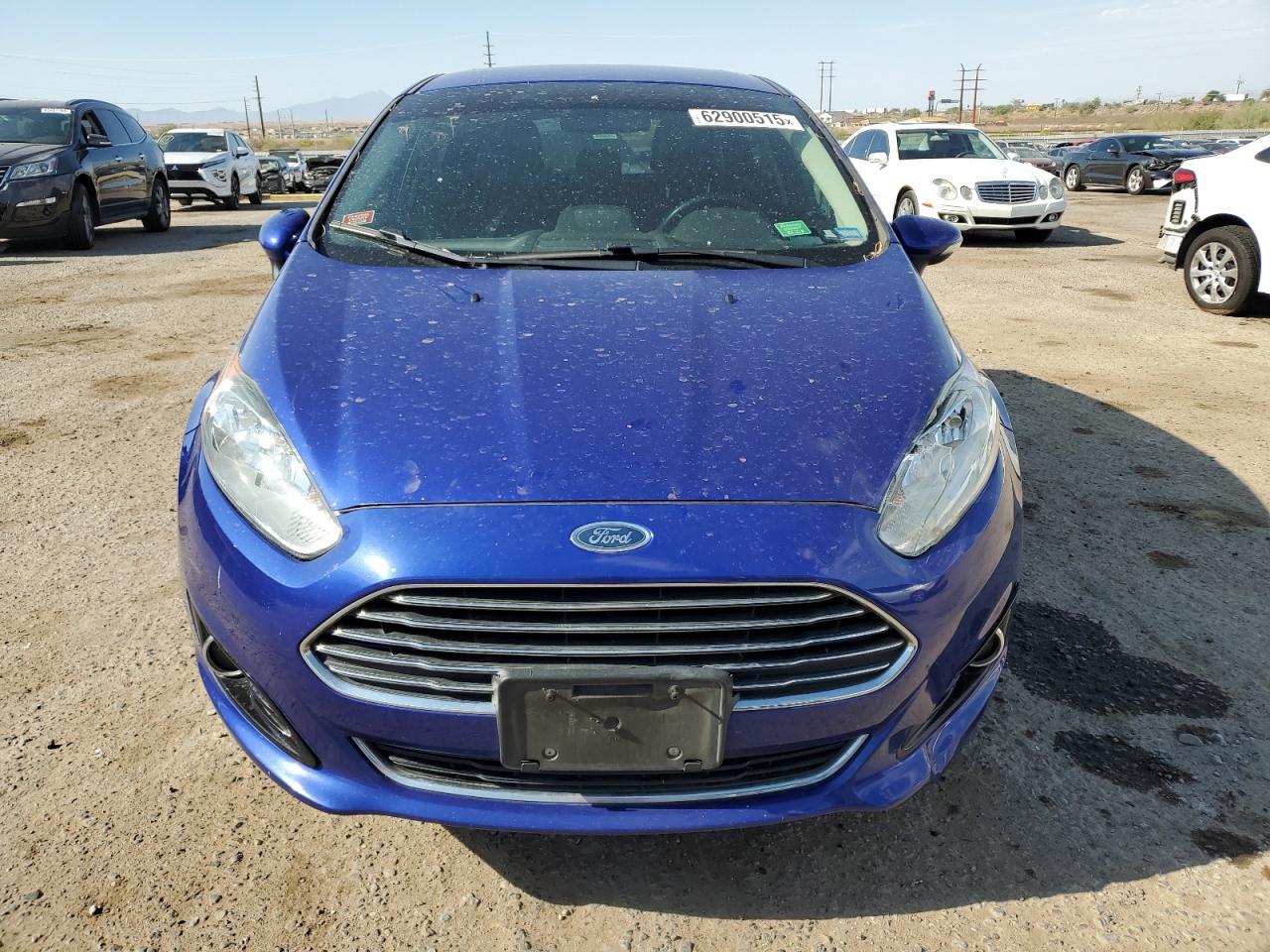 2014 Ford Fiesta Titanium - Image 5