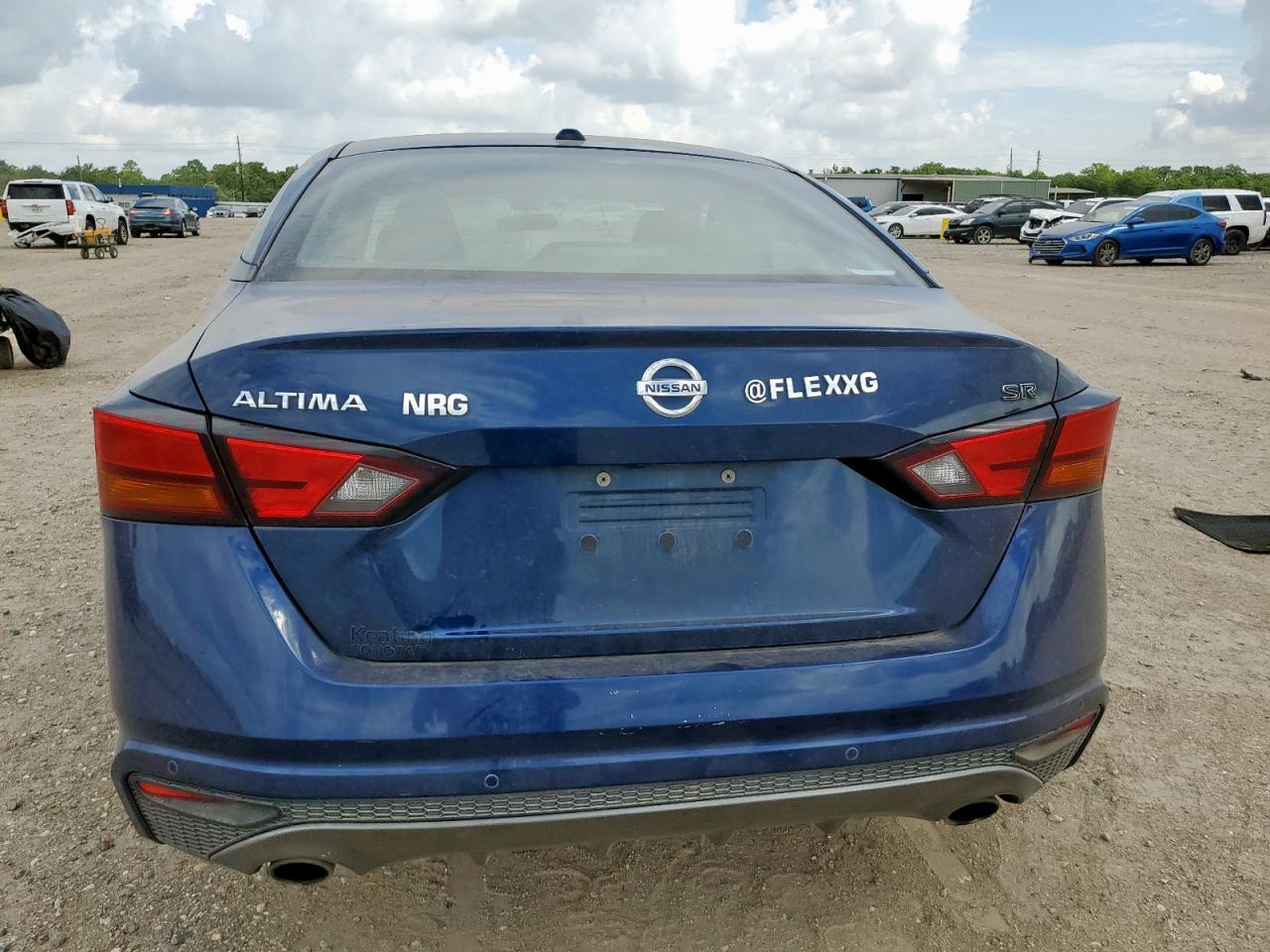 2021 Nissan Altima Sr - Image 6