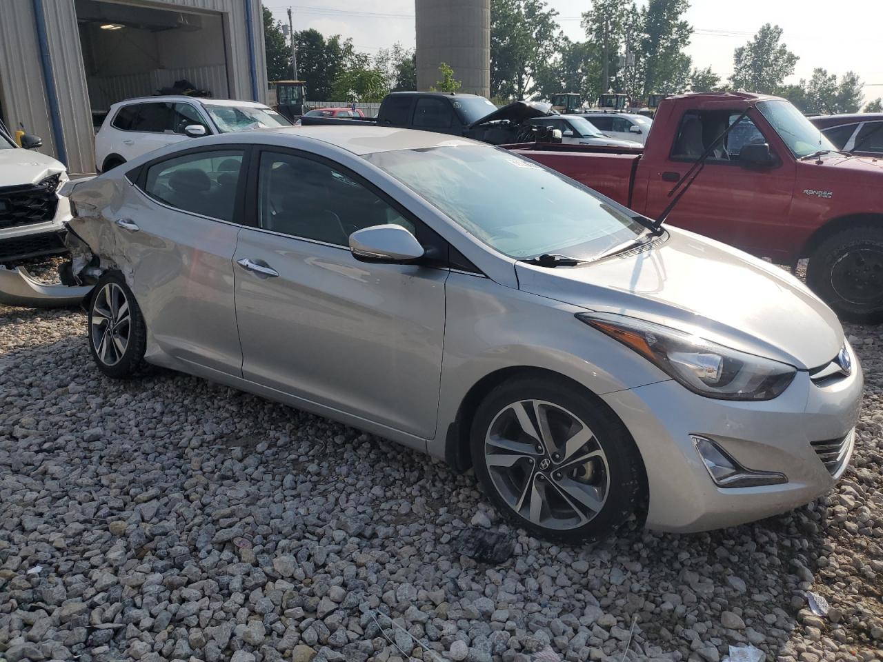 2016 Hyundai Elantra Se - Фото 4