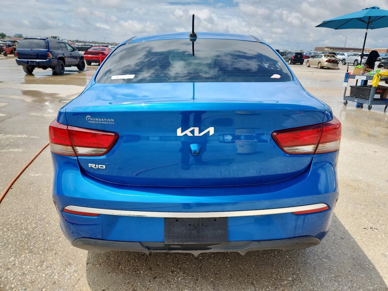 2022 Kia Rio Lx - Image 6