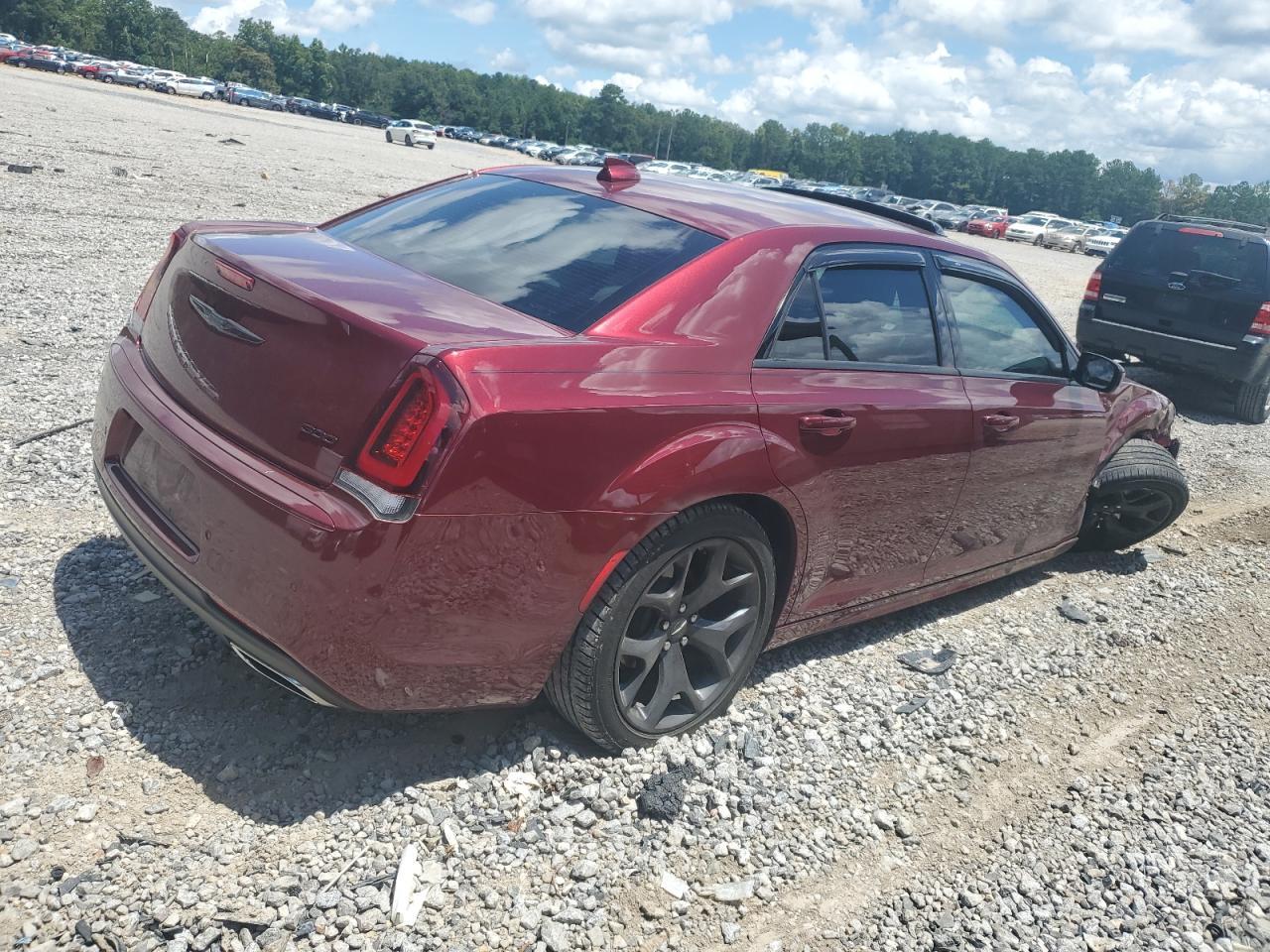 2023 Chrysler 300 Touring L - Image 3