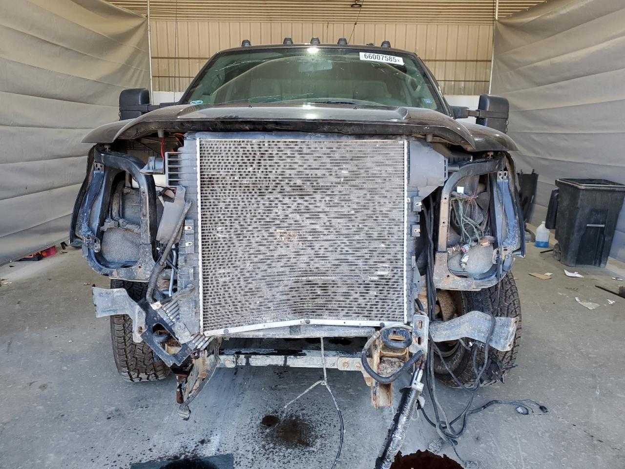 2016 Ford F250 Super Duty - Image 5