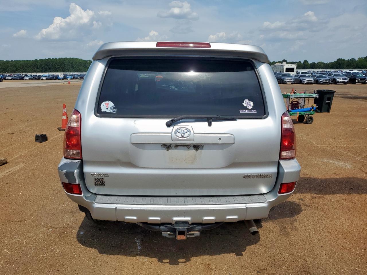 2004 Toyota 4Runner Limited - Image 6